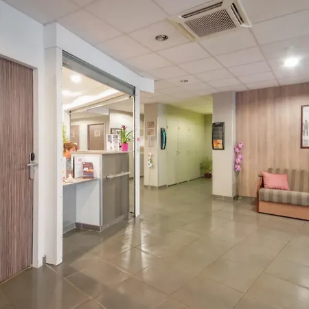 公寓式酒店 Appart'city Classic 瓦朗斯