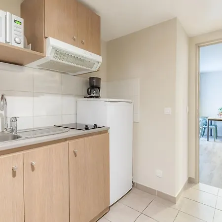 Appart'city Classic מלון דירות ואלנס