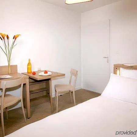 公寓式酒店 Appart'city Classic 瓦朗斯