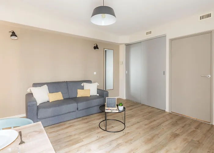 Appart'city Classic 瓦朗斯